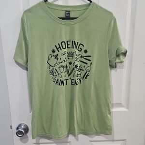 Bundle Sale | SHEIN Green Graphic Tee with Black Print Suze Xlarge